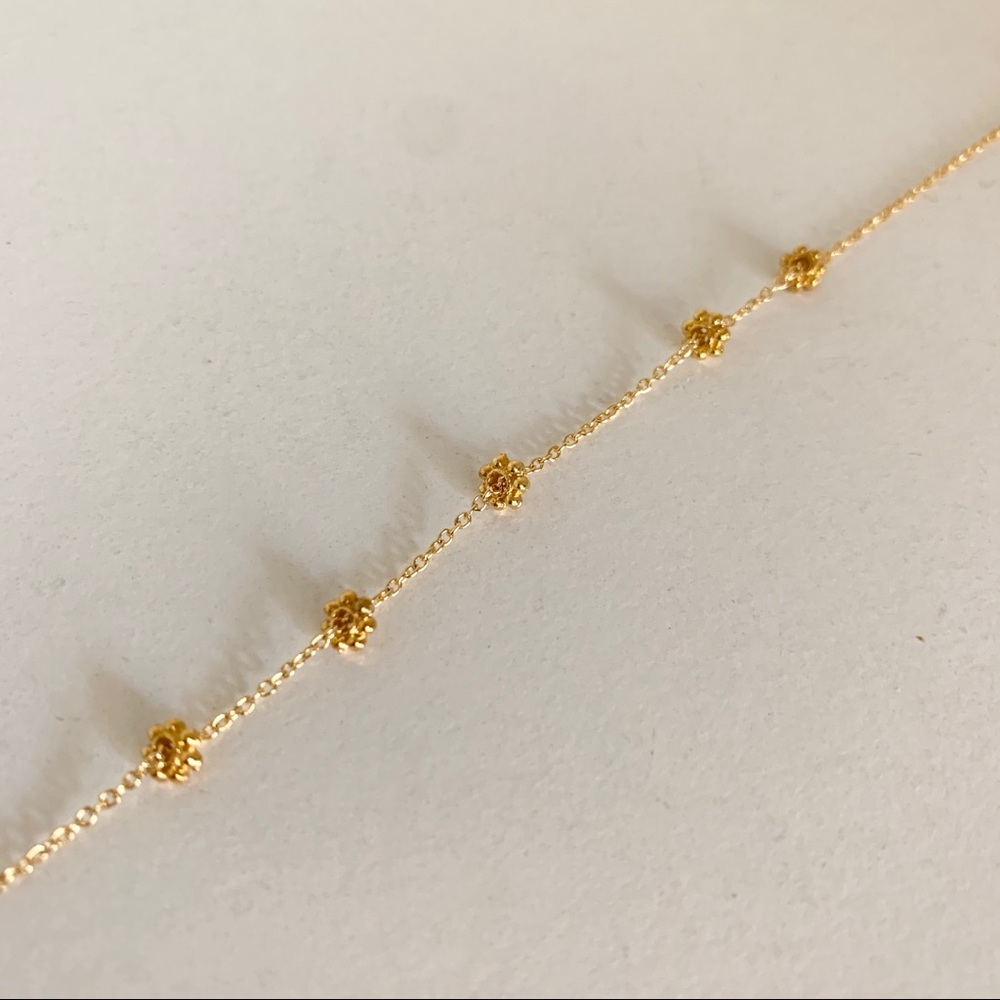 Mini daisy bracelet - Picture 9 of 11